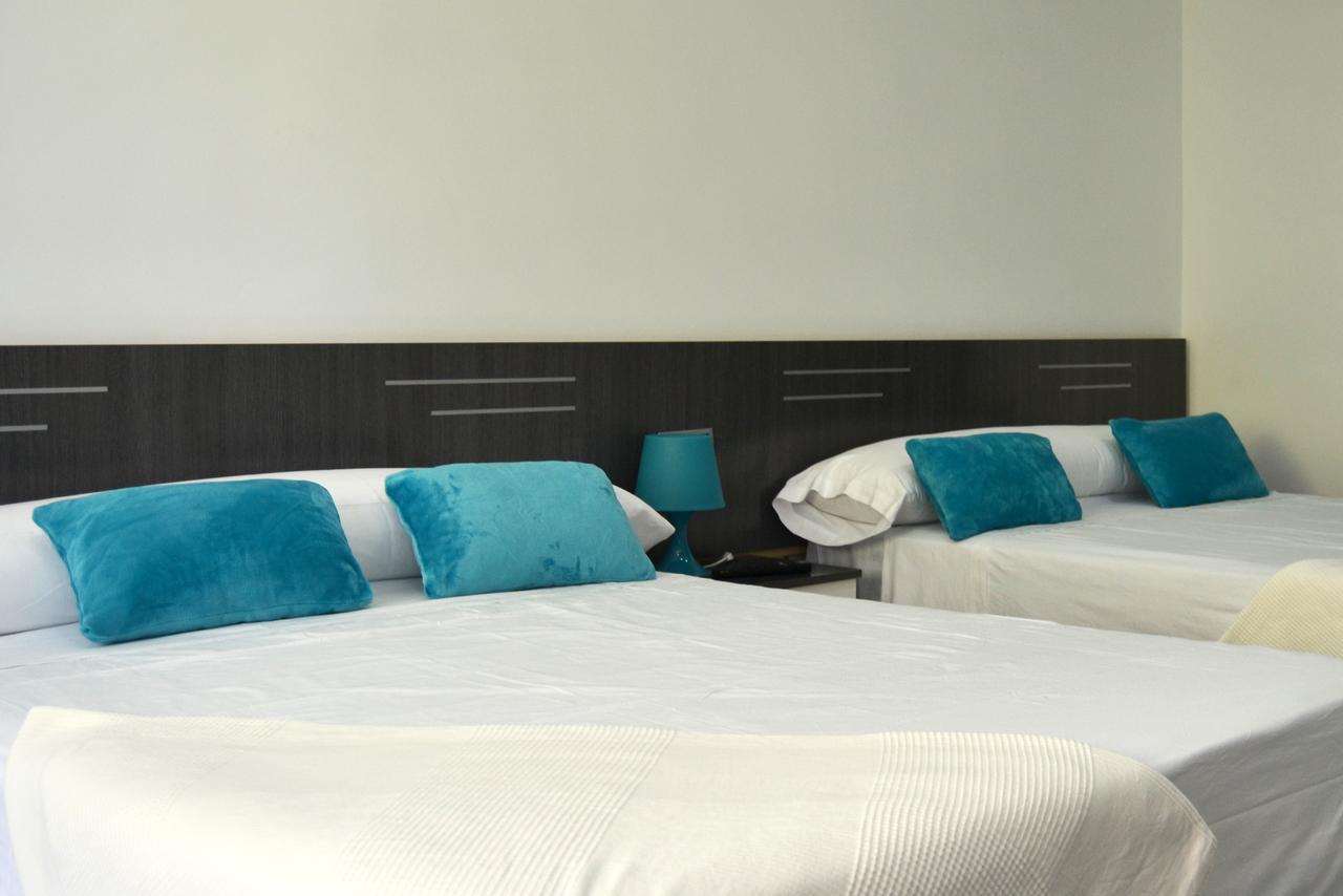 Bed&Breakfast 10 ジローナ エクステリア 写真